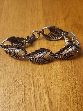 Vintage Bronze Gold Tone Leaf Link Bracelet, Mid Century STAR Costume Jewerly